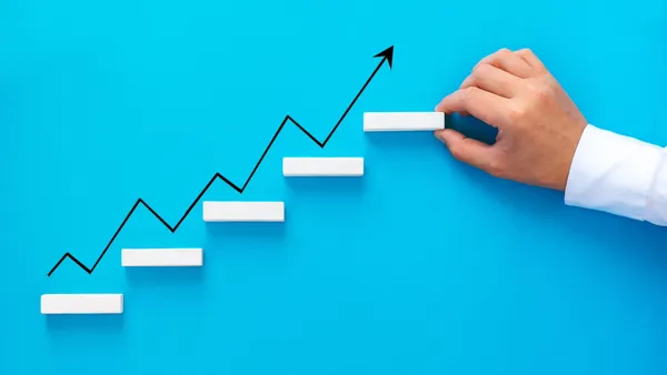 Fractional CMO impact and advantages for business strategy